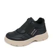 Damen Sportliche Sneakers mit rutschfestem Velours-Obermaterial und komfortabler Klettverschluss-Optik