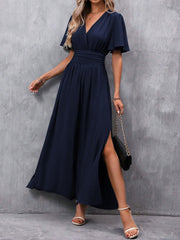 Schwarzes Maxikleid Damen – V-Ausschnitt, Schlitz & Flatterärmel