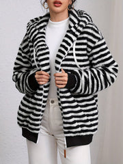 Damen Flauschige Strickjacke mit kontrastierenden Streifen