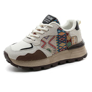 Damen Sportliche Sneakers mit einzigartigem Tribal-Muster und atmungsaktiver Mesh-Oberfläche