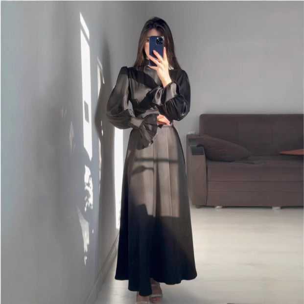 Damen Maxikleid mit weitem Ärmel und raffiniertem Schnitt