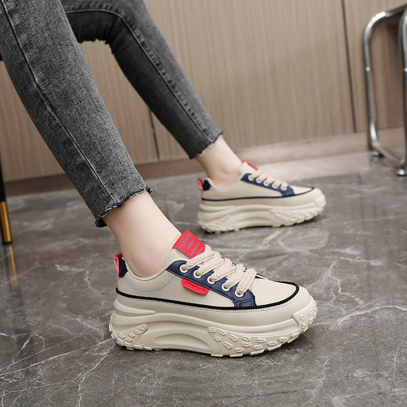 Damen sportliche Plattform Sneakers mit dämpfender Laufsohle und atmungsaktivem Obermaterial