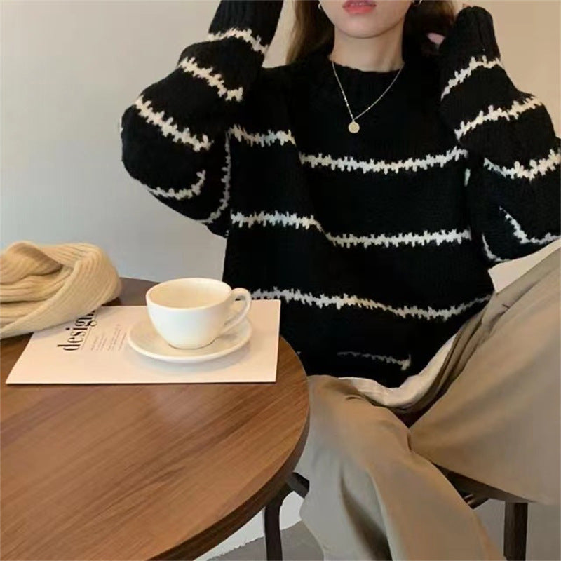 Lena | This Damen-Strickpullover modern und cozy