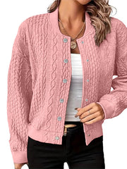 Damen Strickjacke im modernen Zopfmuster mit Druckknopfverschluss
