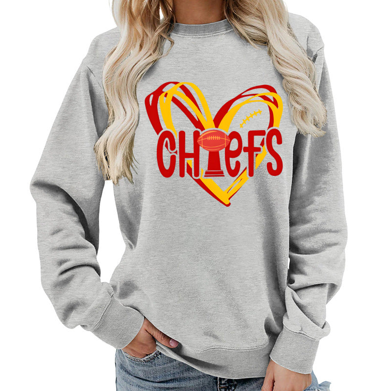 Damen Sweatshirt mit Herzmotiv und kreativen Sportgrafiken