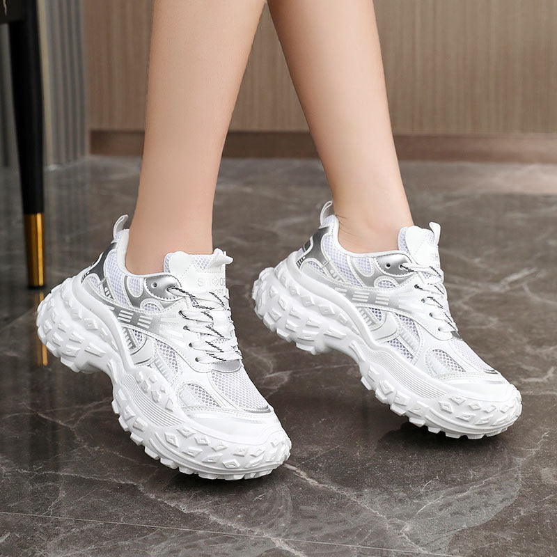 Damen Sportliche Trail-Sneaker mit doppellagiger Gummisohle und atmungsaktiver Mesh-Oberfläche