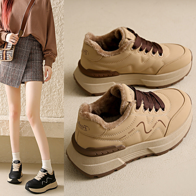 Damen Sneakers mit robuster Gummisohle und atmungsaktivem Mesh-Obermaterial