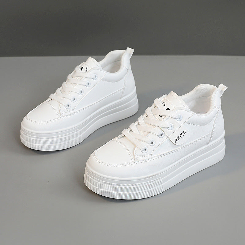 Damen Plateau-Sneaker mit atmungsaktiver Oberflächenstruktur und rutschfester Laufsohle