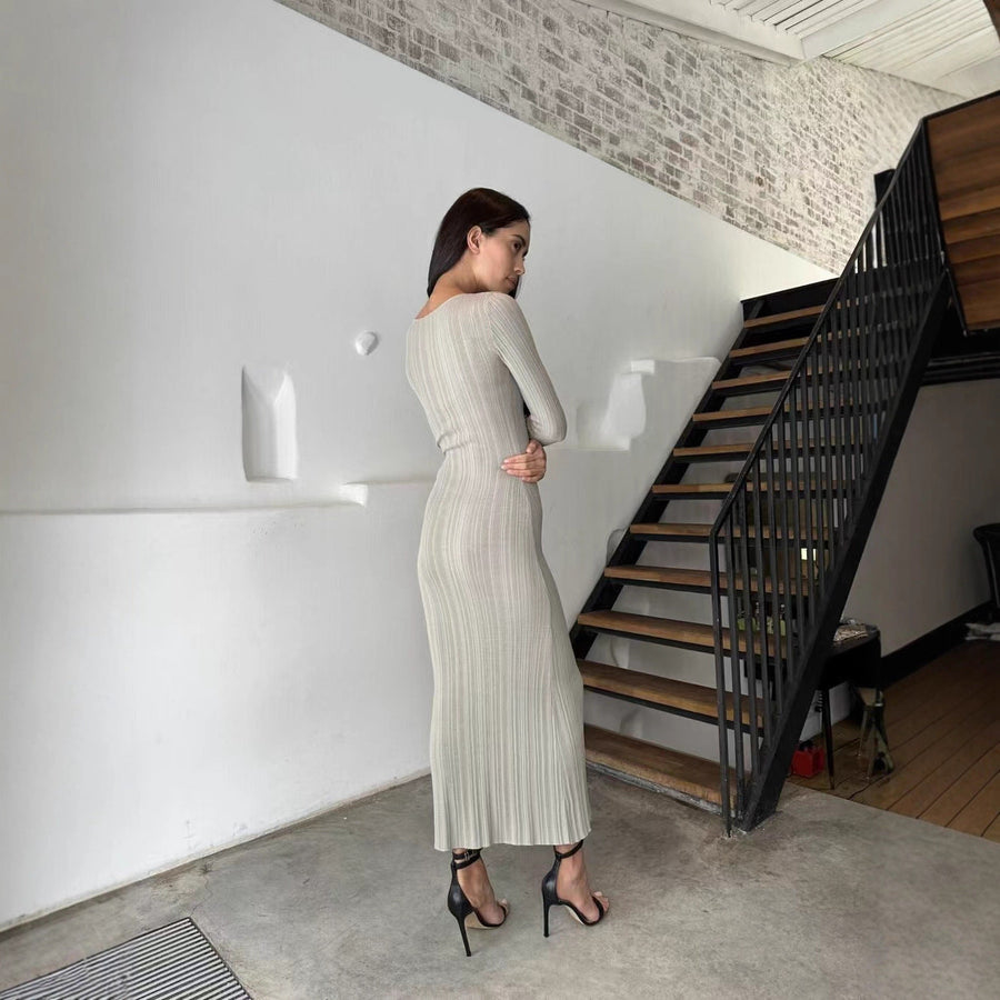Damen Elegantes Rippstrick-Maxikleid mit langen Ärmeln und figurbetontem Schnitt