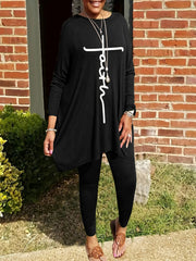 Damen Leggings- und Tunika-Set mit asymmetrischem Schnitt und motivierenden Prints