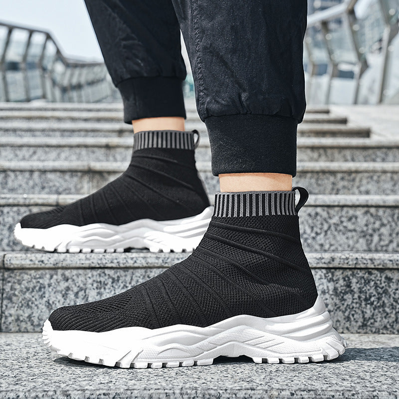 Damen Stricksneaker mit rutschfestem Profil und elastischem Kragen