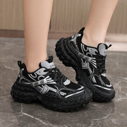 Damen Sportliche Trail-Sneaker mit doppellagiger Gummisohle und atmungsaktiver Mesh-Oberfläche