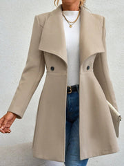 Damen eleganter Wollmantel mit modischem Revers und doppelter Knopfleiste