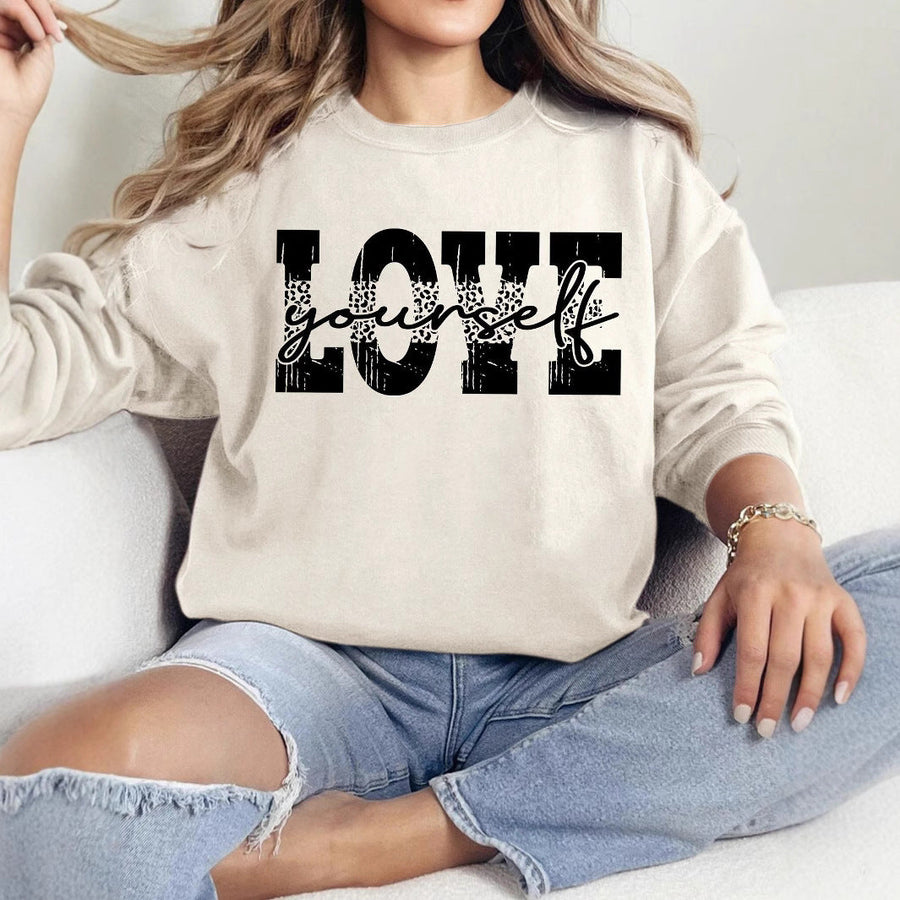 Damen Sweatshirt mit kreativem LOVE-Schriftzug und lässiger Passform