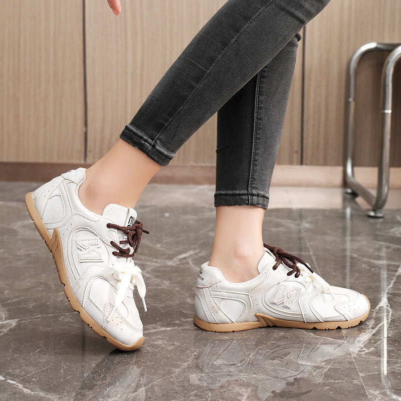 Damen sportliche Freizeitschuhe mit atmungsaktiver Mesh-Oberfläche und dämpfender Laufsohle