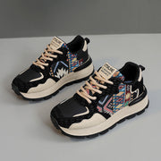 Damen Sportliche Sneakers mit einzigartigem Tribal-Muster und atmungsaktiver Mesh-Oberfläche