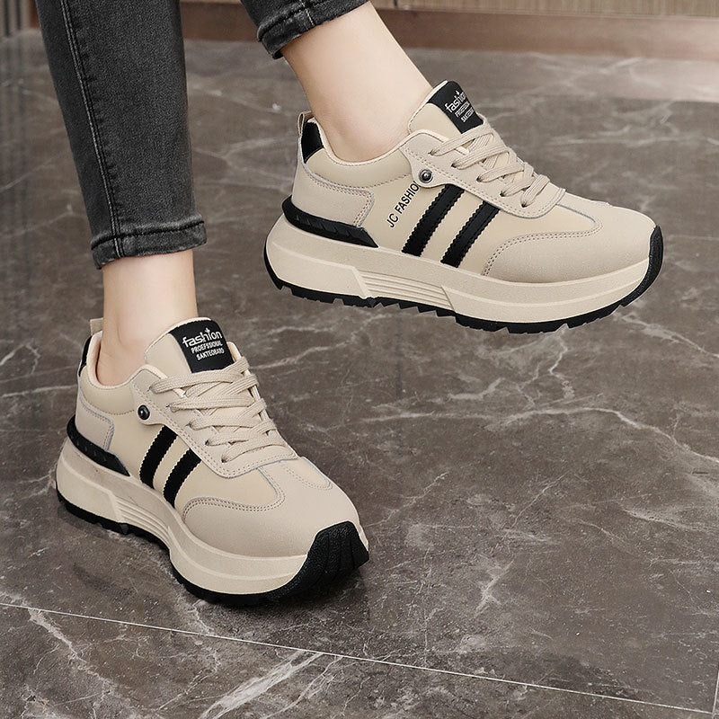 Damen modische Plateau Sneakers mit atmungsaktiver Oberflächenstruktur