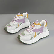 Damen Sportliche Plateau-Sneaker mit trendiger Farbgebung und dämpfender Sohle