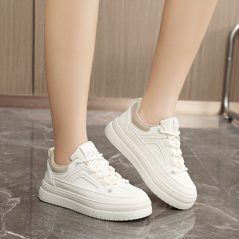 Damen Freizeitsneaker mit dämpfender Laufsohle und atmungsaktivem Obermaterial
