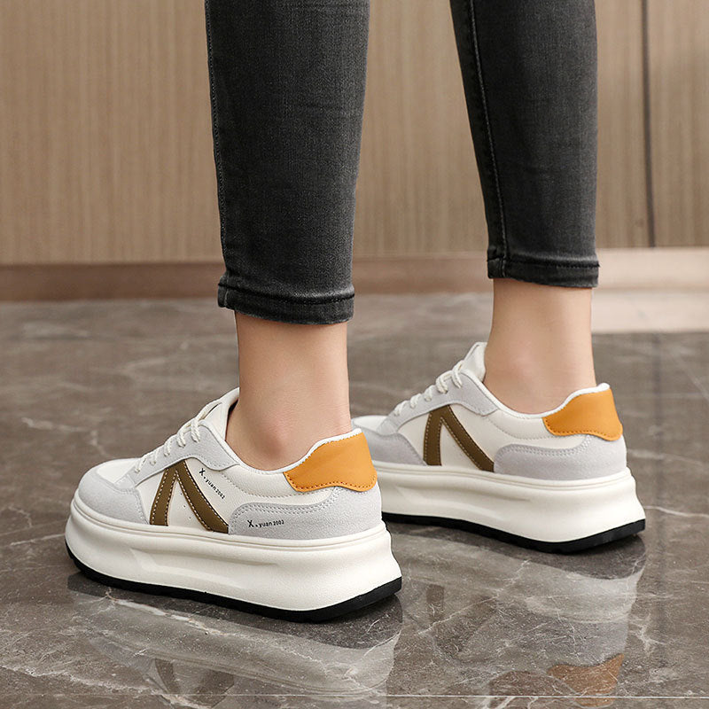 Damen modische Chunky Sneakers mit dämpfender Fußbetttechnologie
