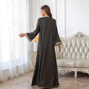 Damen Maxi-Kleid im eleganten Kaftan-Stil mit filigranen Verzierungen