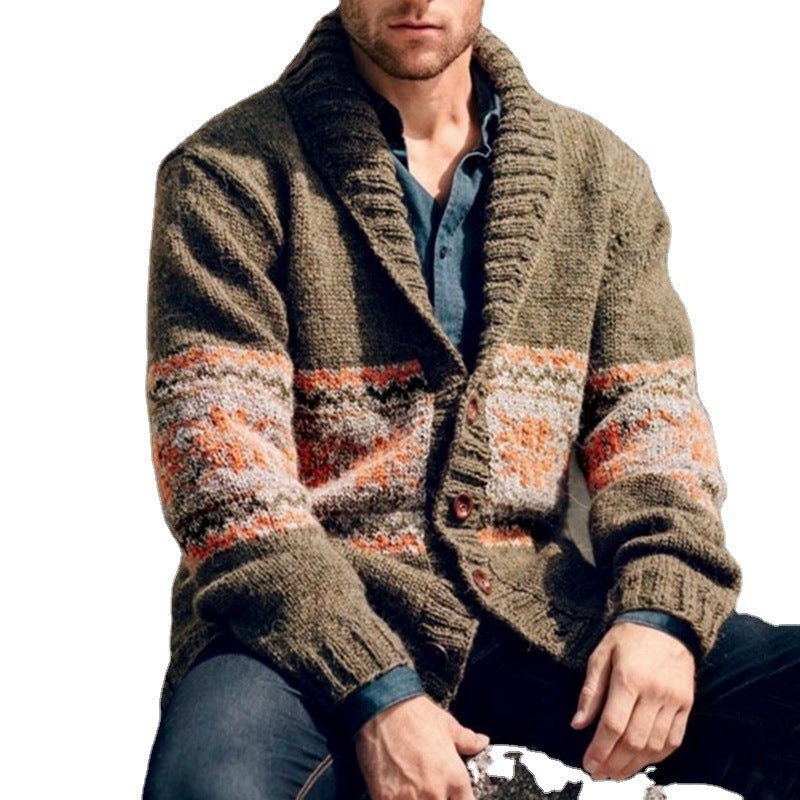 Herren Strickjacke mit hohem Kragen und farbenfrohem Muster Aliams