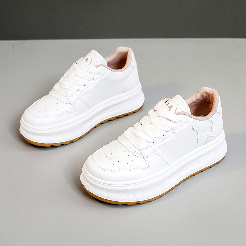 Damen Sportliche Plateau-Sneaker mit glänzenden Akzenten und komfortabler Dämpfung