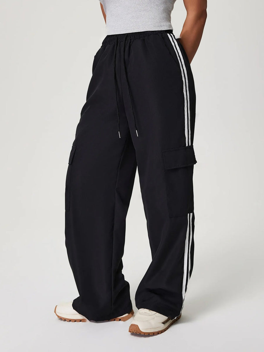 Damen Cargo-Hose mit seitlichen Taschen und elastischem Bund