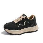 Damen Sneakers mit robuster Gummisohle und atmungsaktivem Mesh-Obermaterial