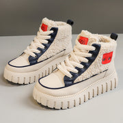 Damen Winterliche High-Top Sneakers mit kuscheligem Innenfutter und modischen Akzenten