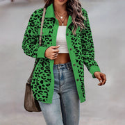 Damen Trendige Kordjacke mit Leo-Print und Brusttaschen