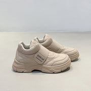 Damen Sportliche Sneakers mit rutschfestem Velours-Obermaterial und komfortabler Klettverschluss-Optik
