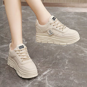 Damen Sportliche Plateau-Sneaker mit dämpfender Sohle und atmungsaktivem Obermaterial
