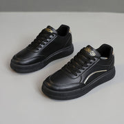 Damen Sneakers mit modischem Design und eleganten Akzenten