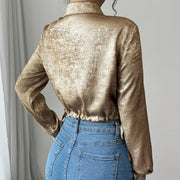 Damenbluse aus glänzendem Satin mit Hemdkragen - Clara