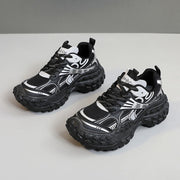 Damen Sportliche Trail-Sneaker mit doppellagiger Gummisohle und atmungsaktiver Mesh-Oberfläche