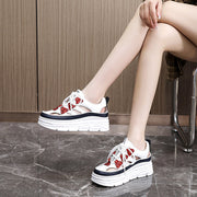Damen Sportliche Plateau-Sneakers mit funkelnden Akzenten und trendigem Design