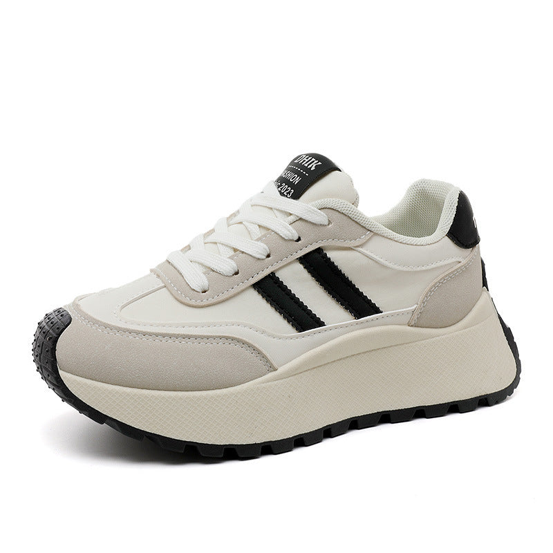 Damen Modische Plateau Sneakers mit trendiger Silhouette und dämpfender Laufsohle