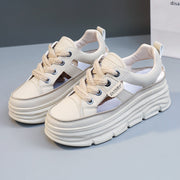 Damen Plattform Sneakers mit atmungsaktiver Mesh-Oberfläche und trendiger Dämpfung
