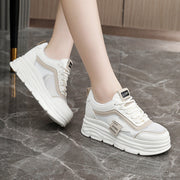 Damen Sportliche Plateau Sneakers mit atmungsaktivem Obermaterial und modischem Design