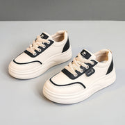 Damen Sportliche Sneaker mit atmungsaktiver Oberflächenstruktur und dämpfendem Fußbett