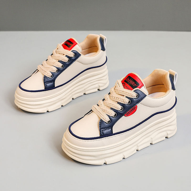 Damen Plateau-Sneaker mit innovativem Dämpfungssystem und modischer Laufsohle