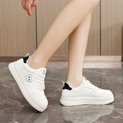 Damen Sportliche Sneaker mit gepolsterter Laufsohle und atmungsaktiver Obermaterialkombination