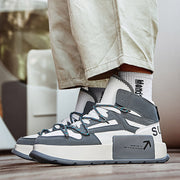 Herren Modische High-Top Sneakers mit innovativem Traktionsdesign