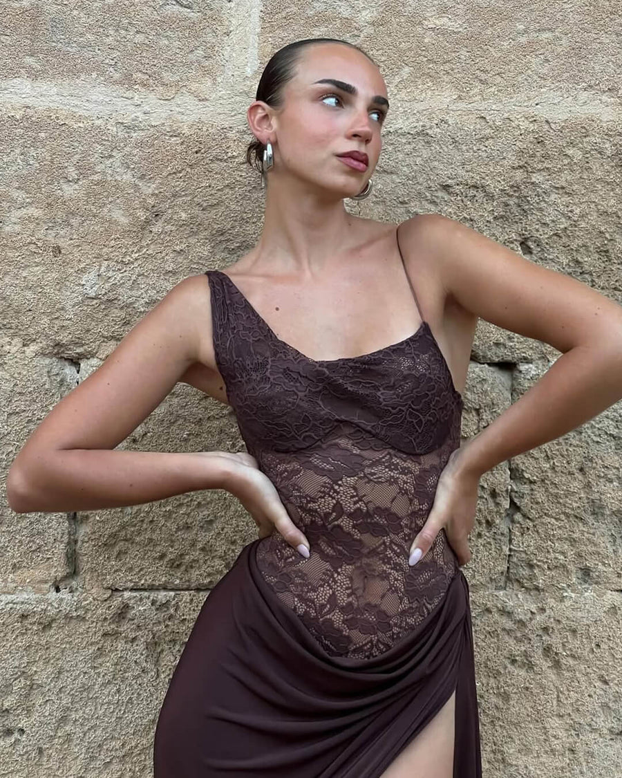 Olga One Shoulder Spitzen-Maxikleid