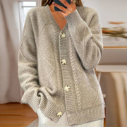 Éloise | Cable-Knit Cardigan