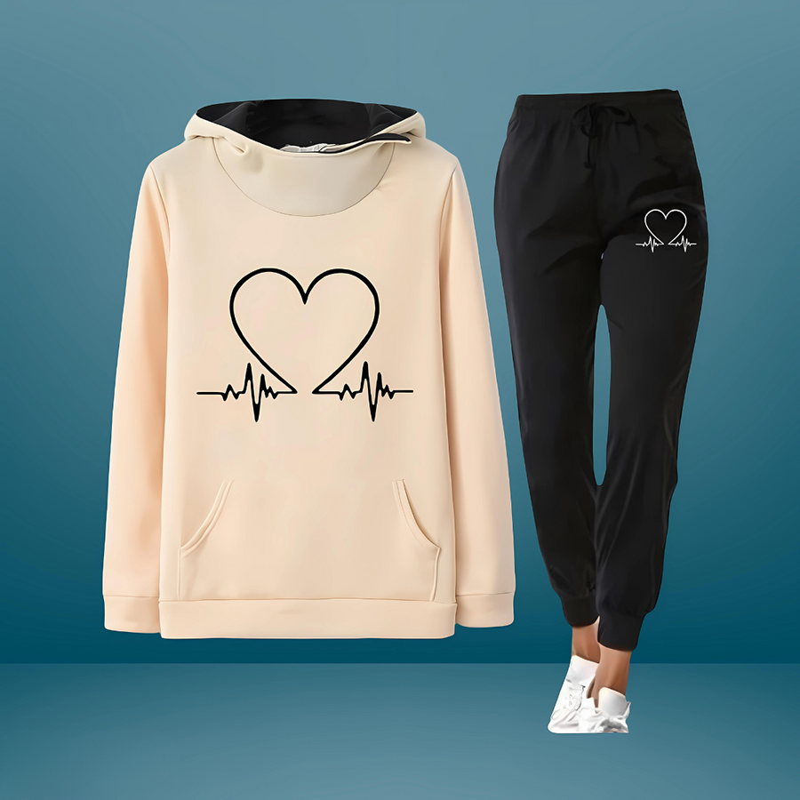Nimue – 2 Teiliges Trainingsanzug Setz mit Herz Print
