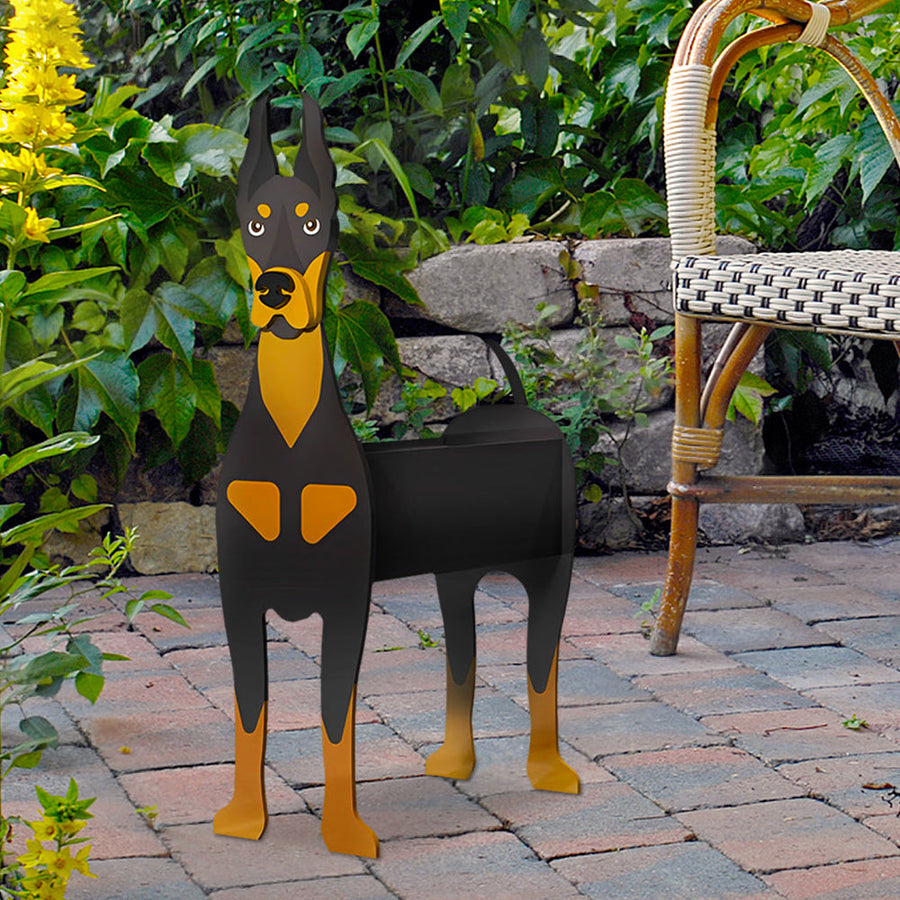 Dobermann Pflanzgefäß