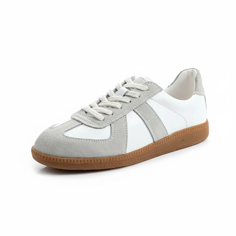 Sneakers bianche in vera pelle da donna | Scarpe basse per la primavera