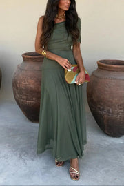Plissiertes Sommerkleid mit einem Schulterträger für Damen